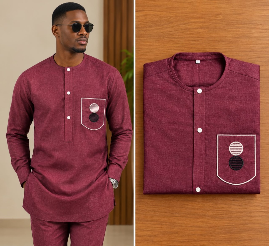 Ensemble grenat à poche brodée — bordeaux grenat, tunique et pantalon